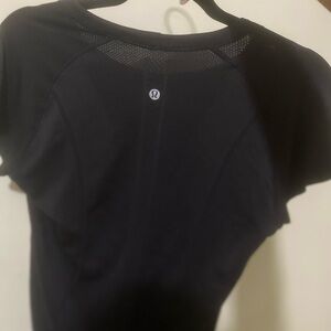 lululemon athletica Classic Black Short Sleeve Tee